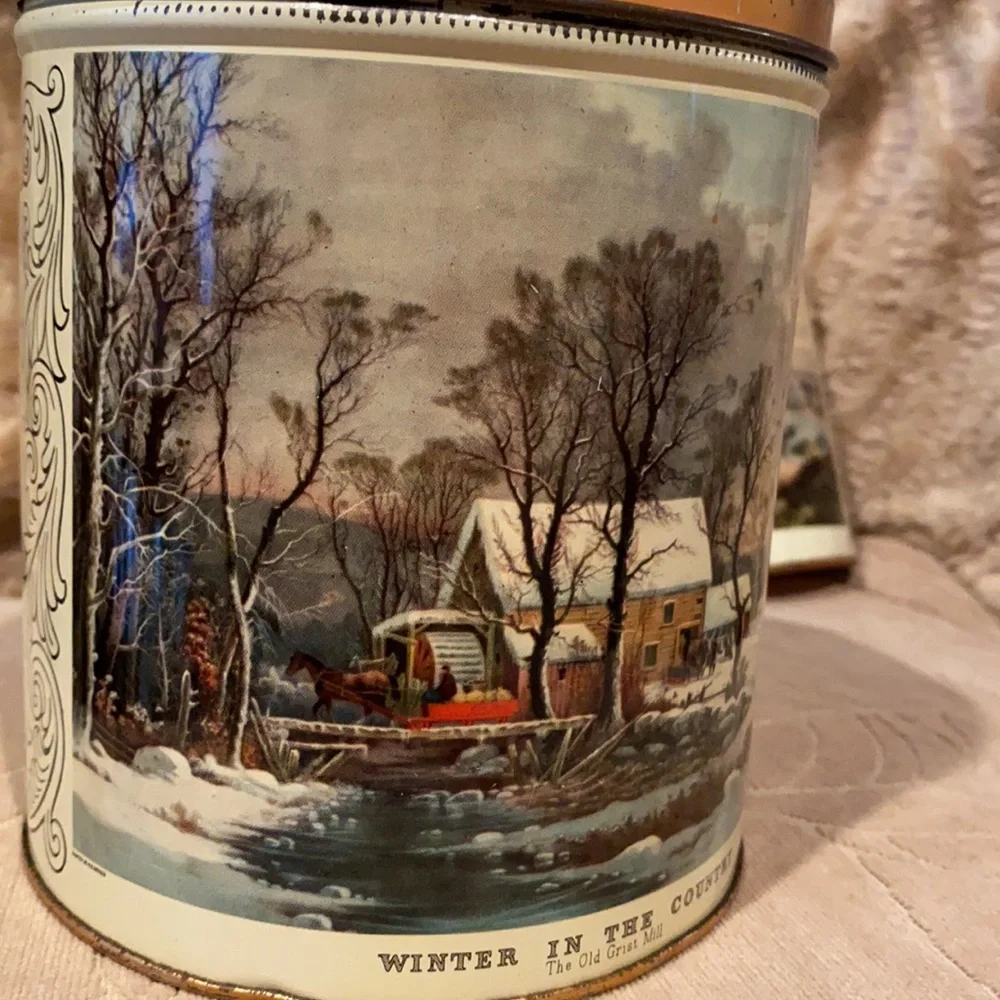 ~Decoware~ Vintage “Curry & Ives” Tins (Set of 2)